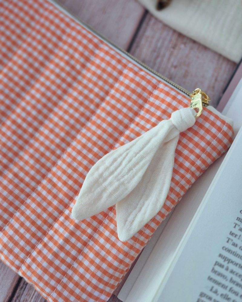 Cadeaux de fin d'année - Pochette vichy orange – Image 2