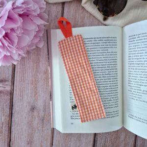 Cadeaux de fin d&rsquo;année – Marque page Orange